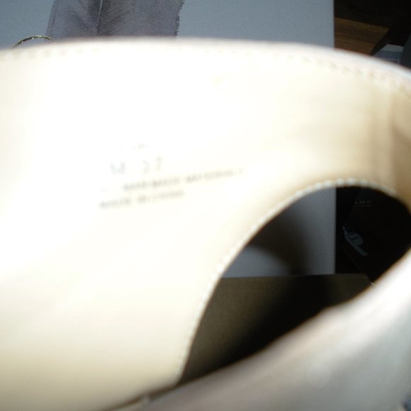 Jessica Simpson Color Cashmere block heeled suede look shoes Tilory in box. - Picture 5 of 8